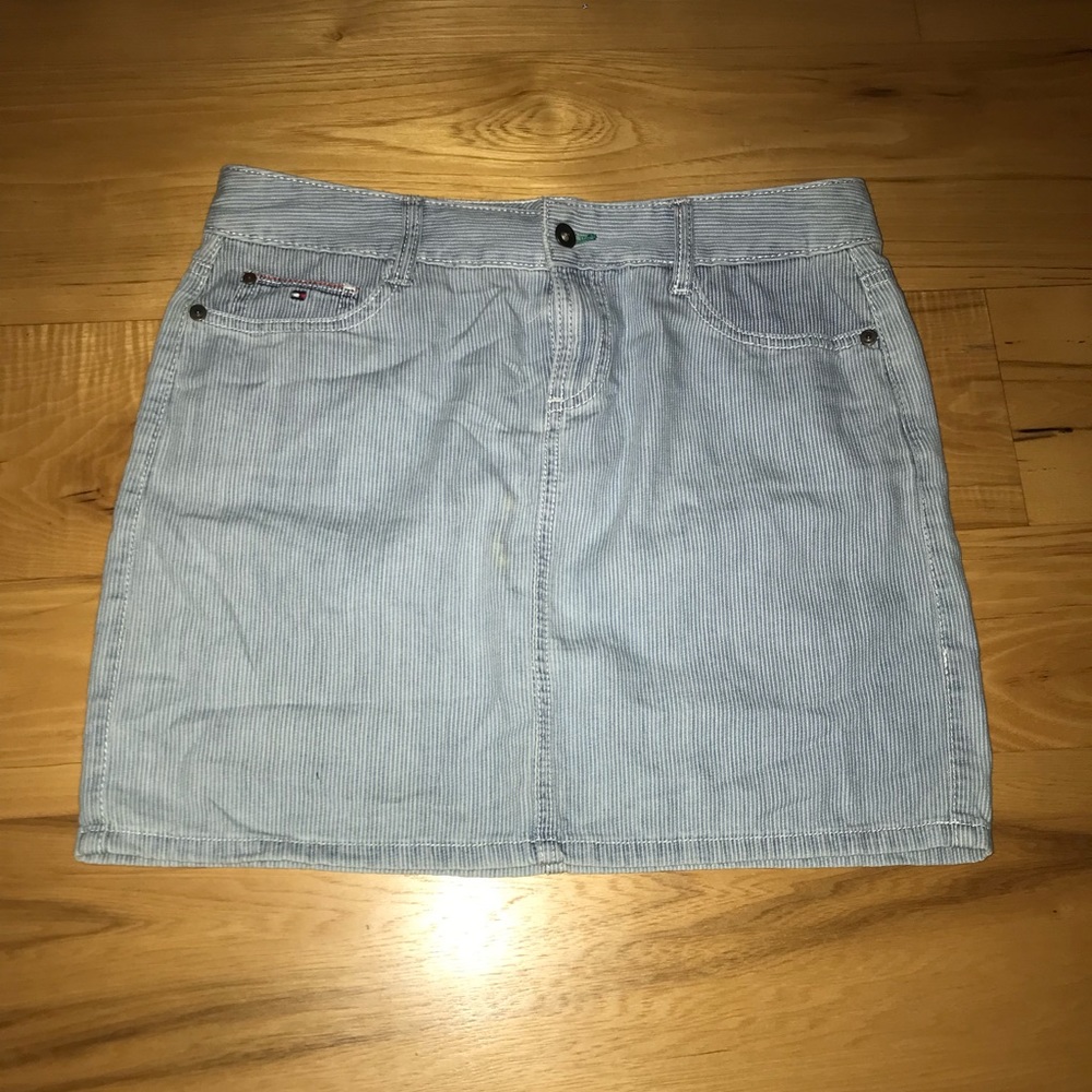 Tommy Hilfiger size 4 jean skirt!